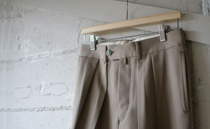 NEAT｜WOOL GABARDINE｜STANDARD - Beige｜PRODUCT｜Continuer